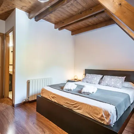 Cuveshic By Seamount Apartment